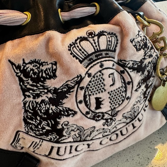 SOLD ❤️ Y2K Vintage Juicy Couture Pink Daydreamer Tote+Bag Charm - Picture 16 of 17